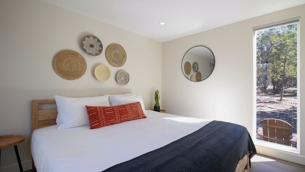 The Cedars Ranch Grand Cabin 4