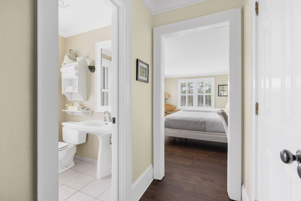 Tranquil House Inn Double Room 3