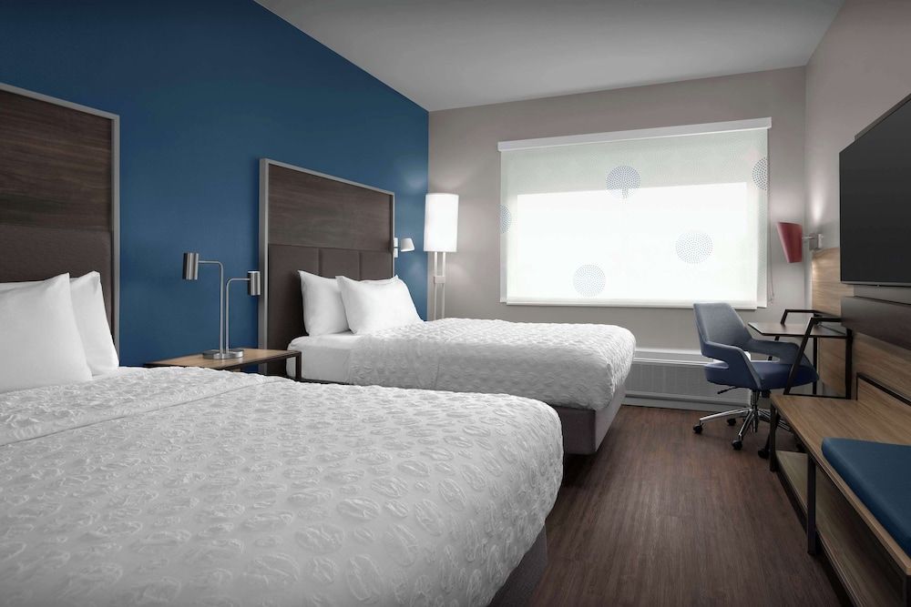 Room, 2 Queen Beds
