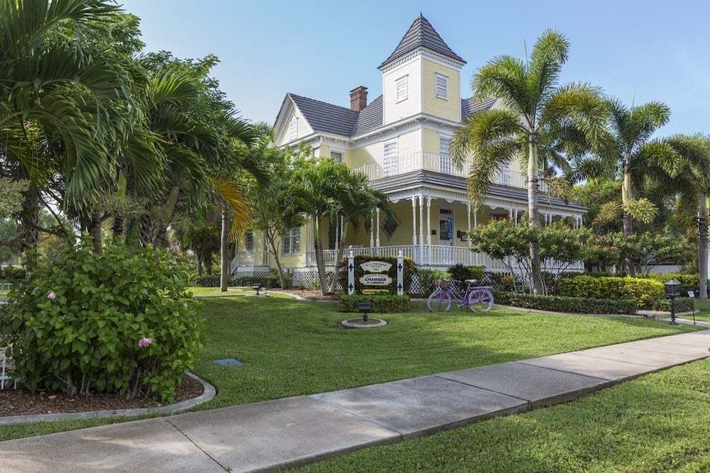 597 bal Harbor Blvd