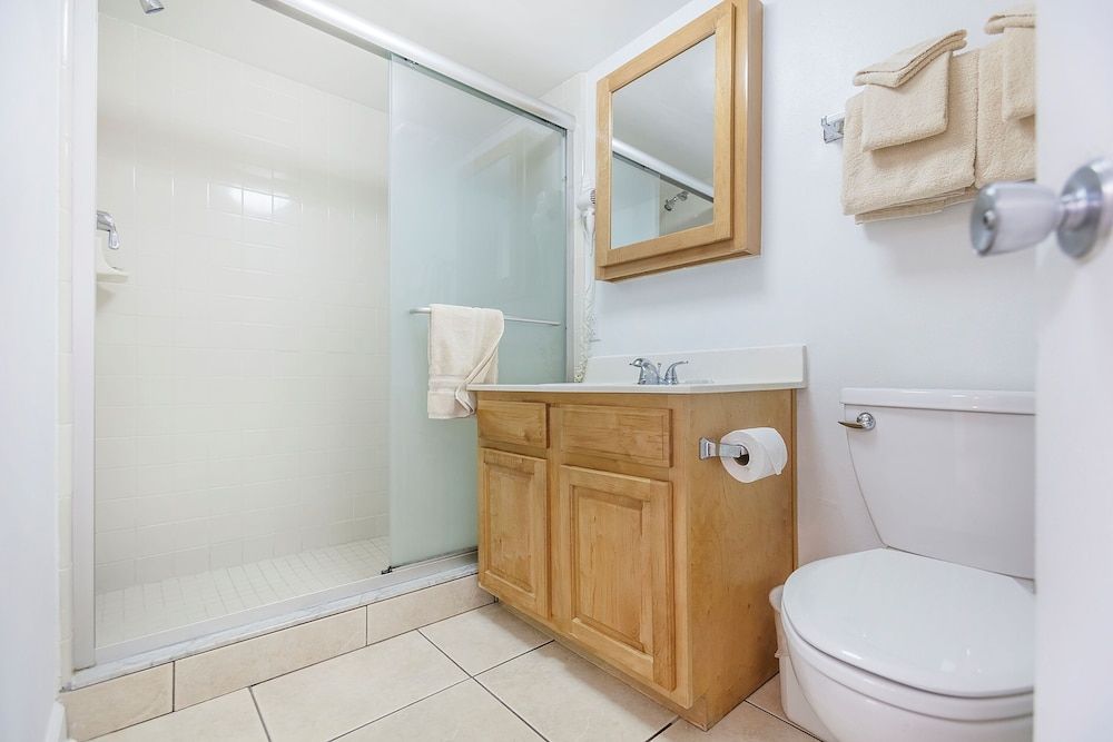 Fantasy Island Resort, Daytona Beach Shores Condo, 2 Bedrooms, 2 Bathrooms 3