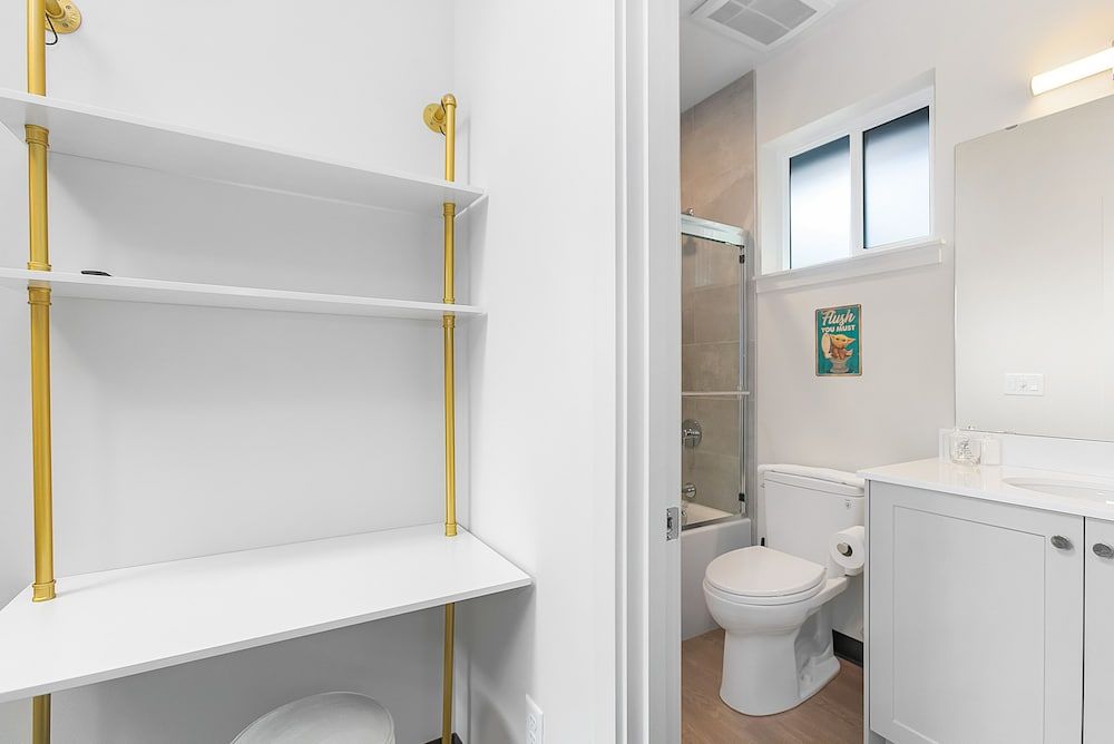 Yoda's Swamp Suite Classic Studio 6