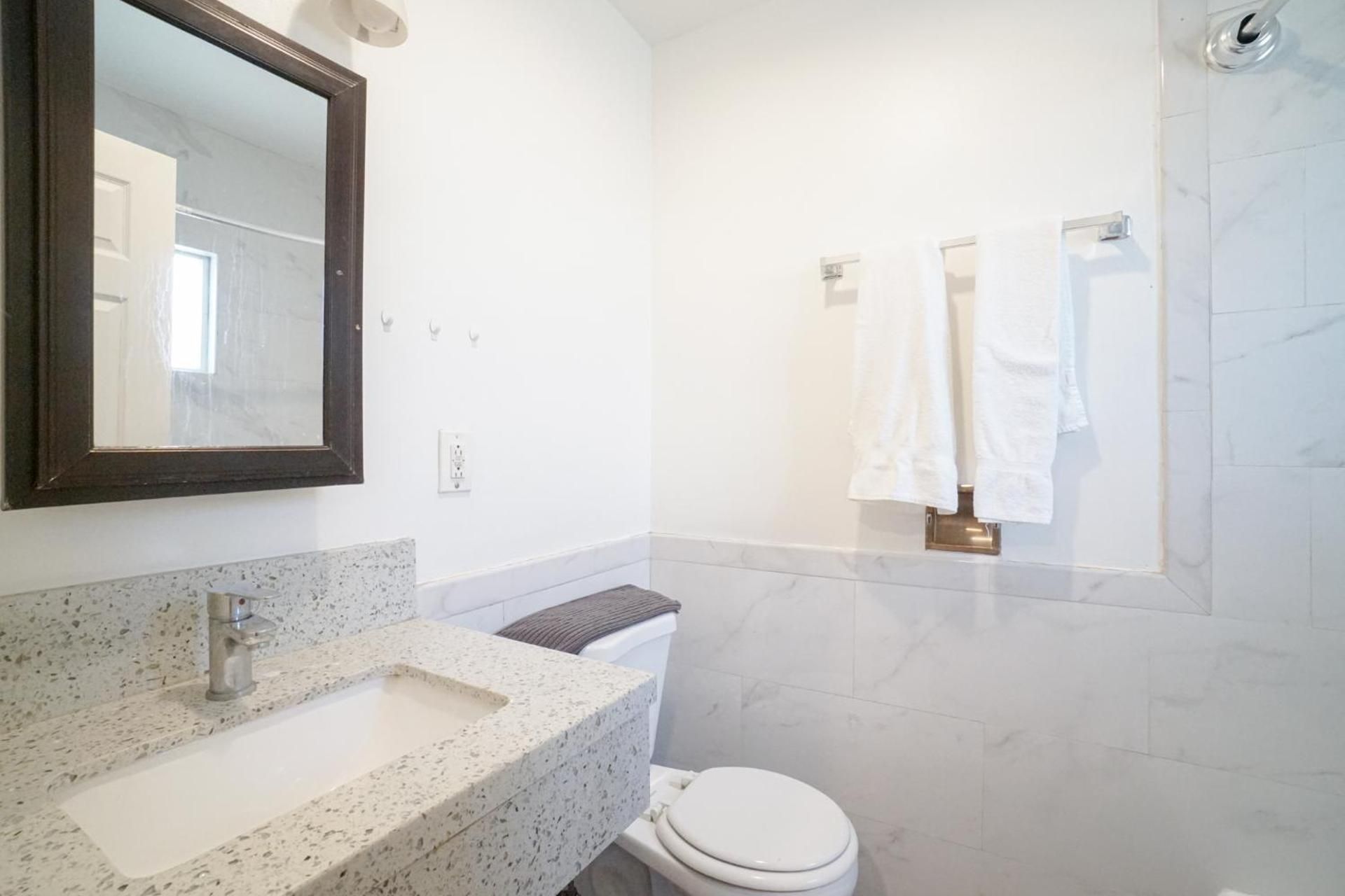 Double Room with Private Bathroom