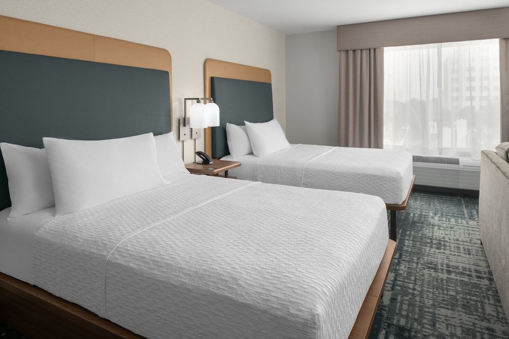 Studio, 2 Queen Beds, Accessible (Hearing)