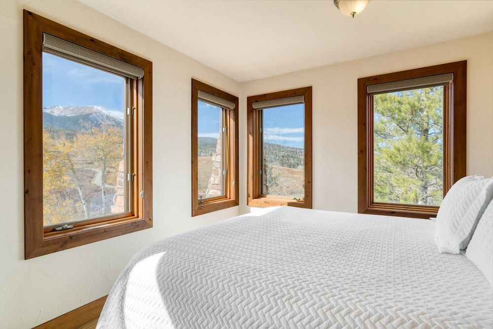 Villa (Multiple Bedrooms)