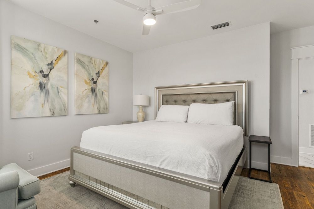 Condo, 3 Bedrooms, Ocean View, Beachfront (Rosey's Retreat)