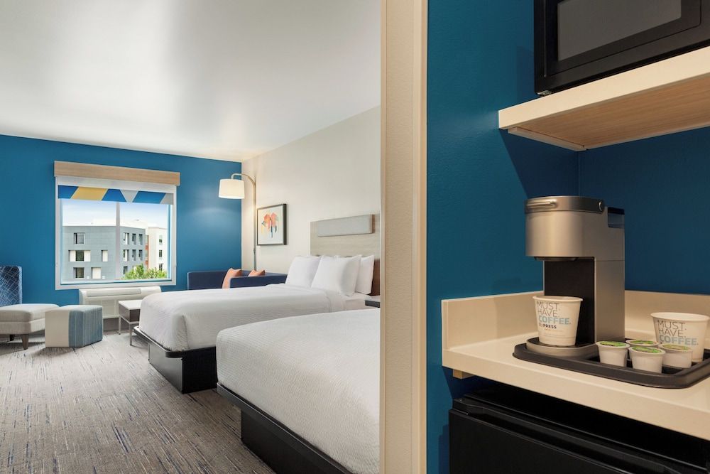 Suite, 2 Queen Beds