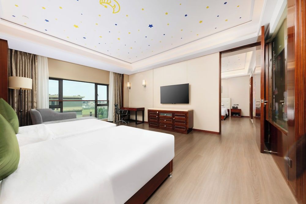 Wyndham Garden Foshan Nanhai Family Suite 2