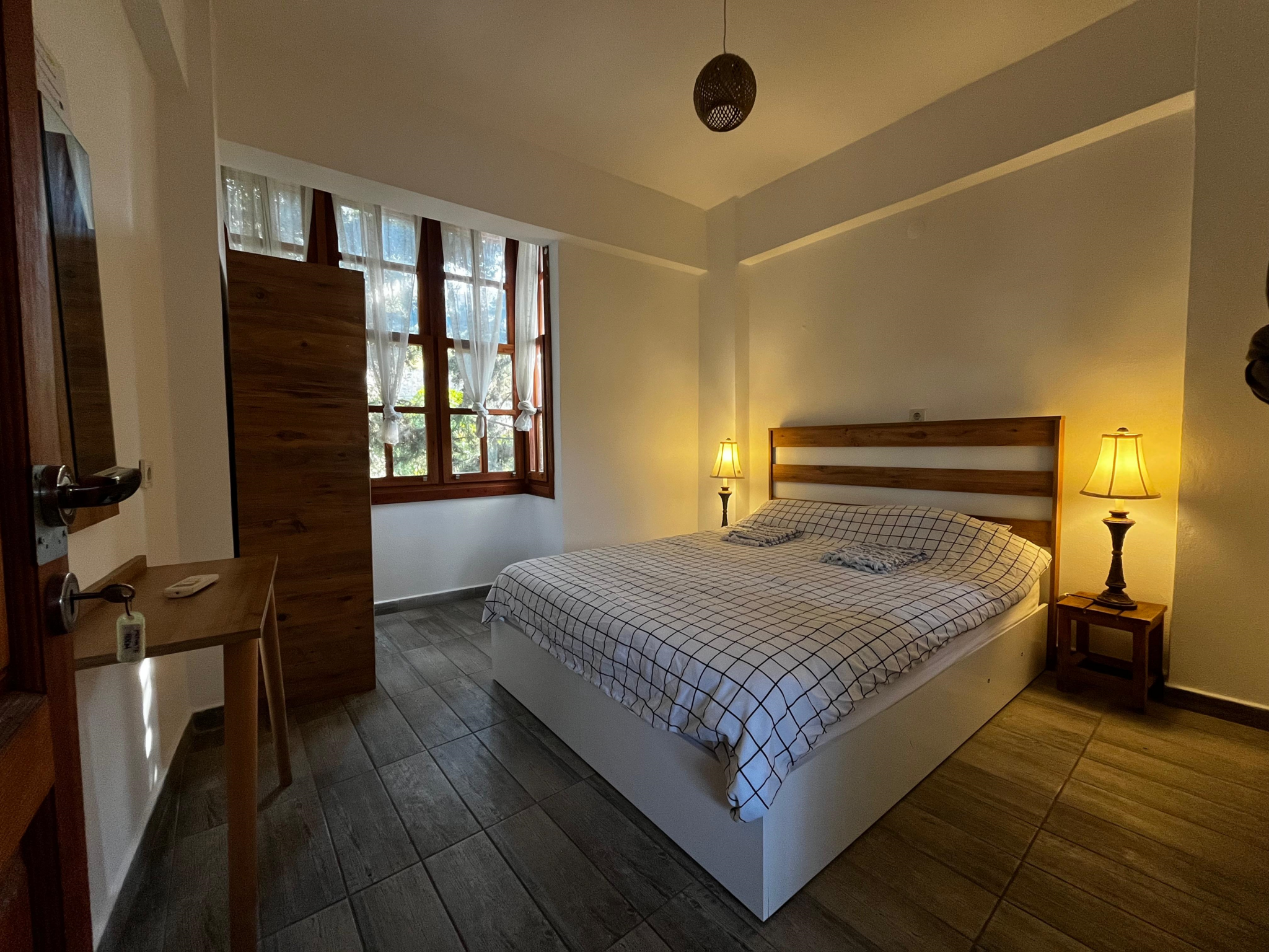 Queen Room with Shared Bathroom