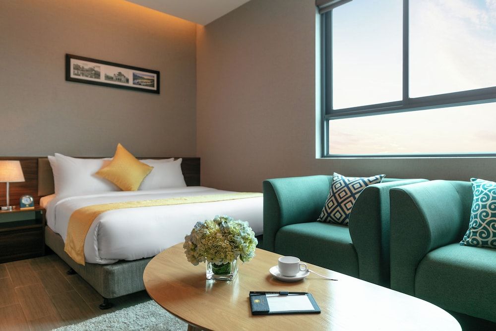 Deluxe Double or Twin Room