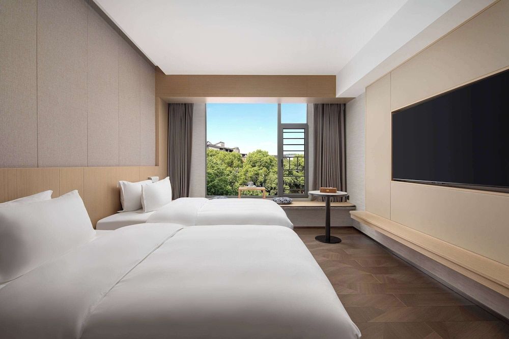 Deluxe Room, 2 Twin Beds, Non Smoking