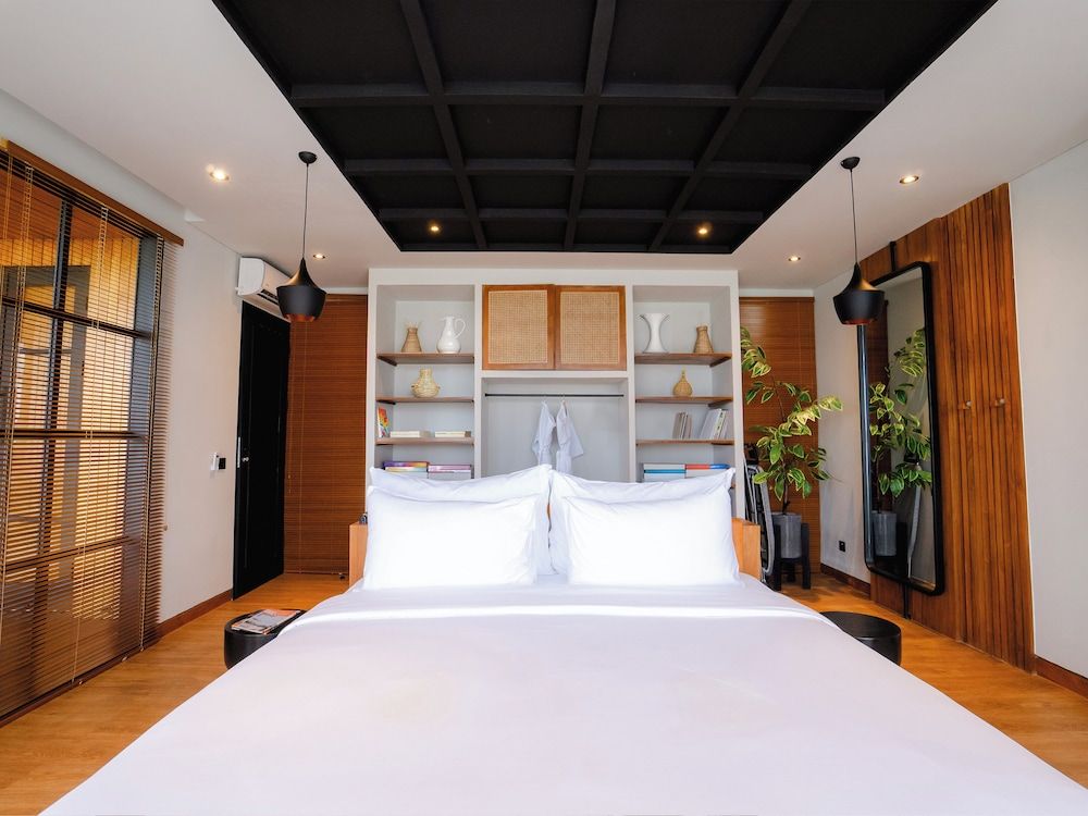 Three Bedroom Luxury Villa Ocean View