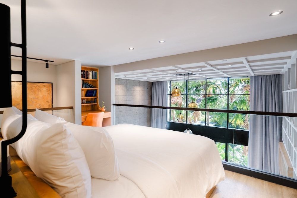 Loft Suite