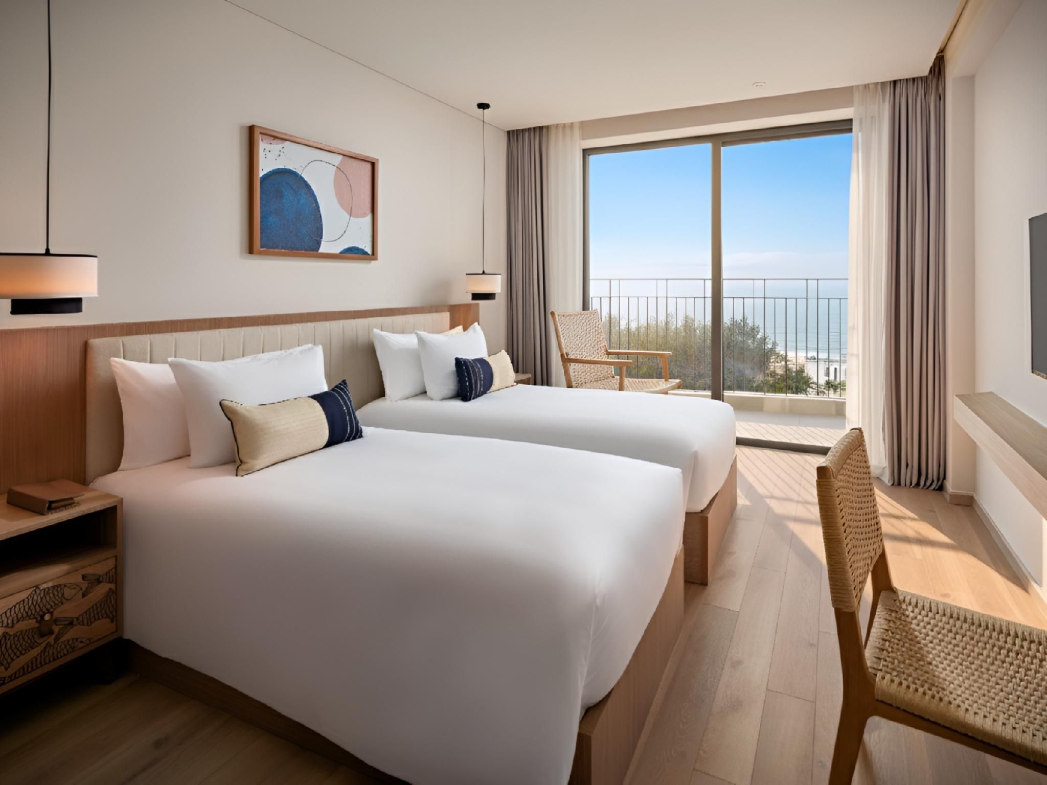 Studio Twin, Ocean View