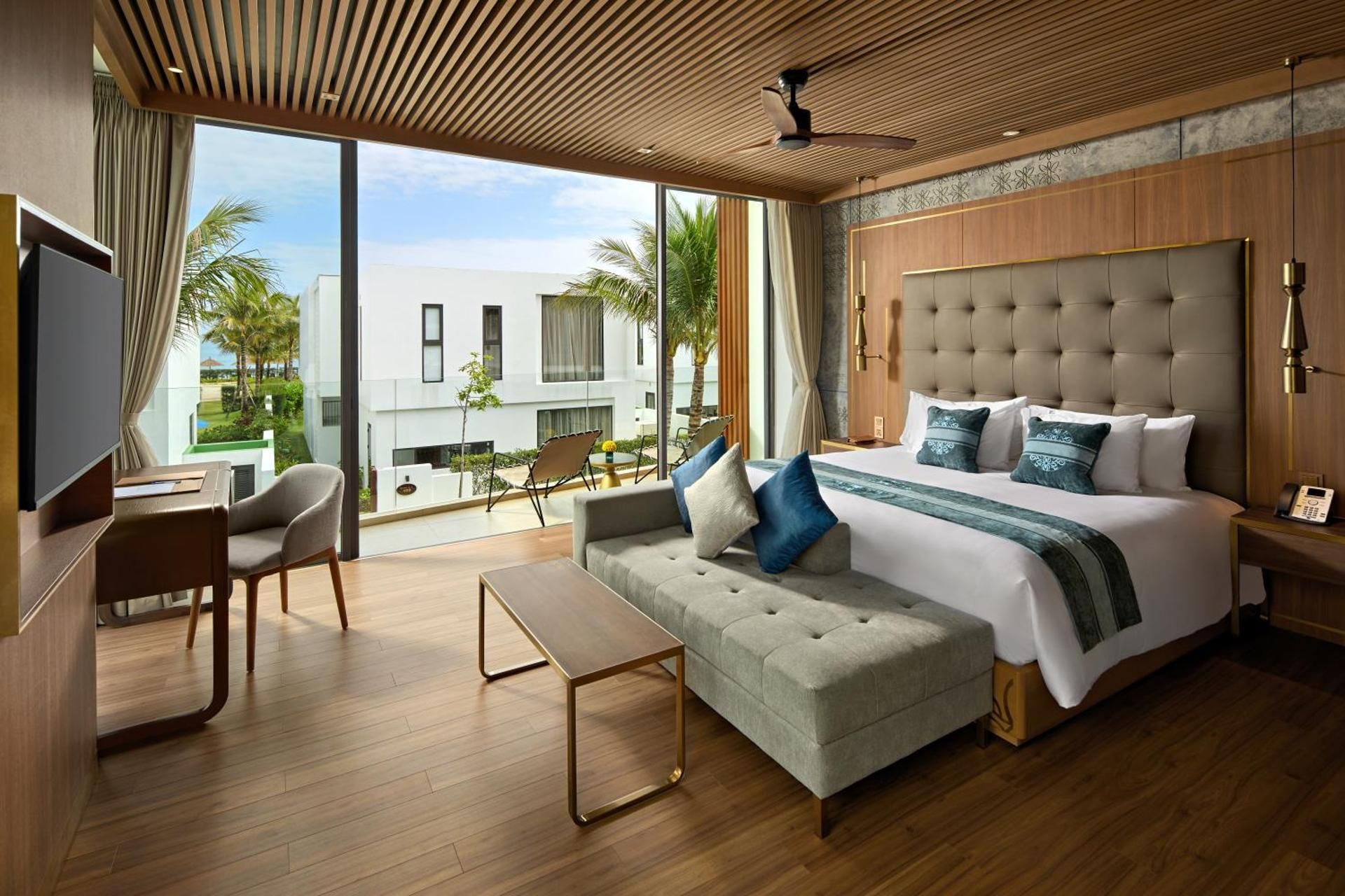 3-Bedroom Pool Villa, Garden View