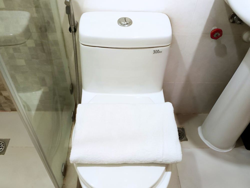 Dy Heritage Suites Superior Room, 3 Twin Beds, Non Smoking, Private Bathroom 3