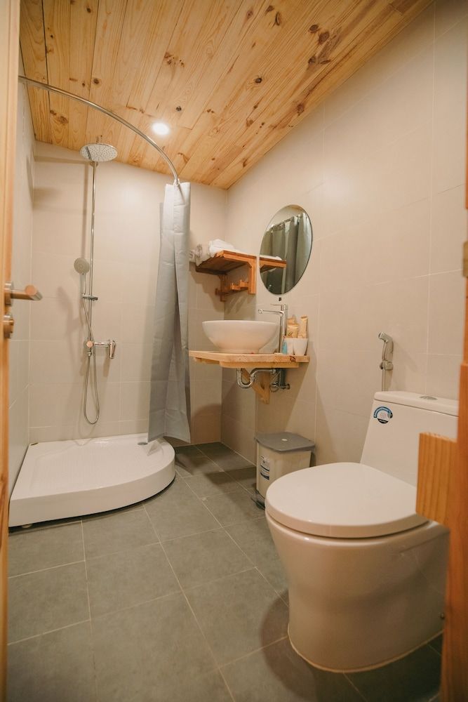 LAVENDER DALAT Grand Bungalow, 1 Bedroom, Lake View, Lakeside 4