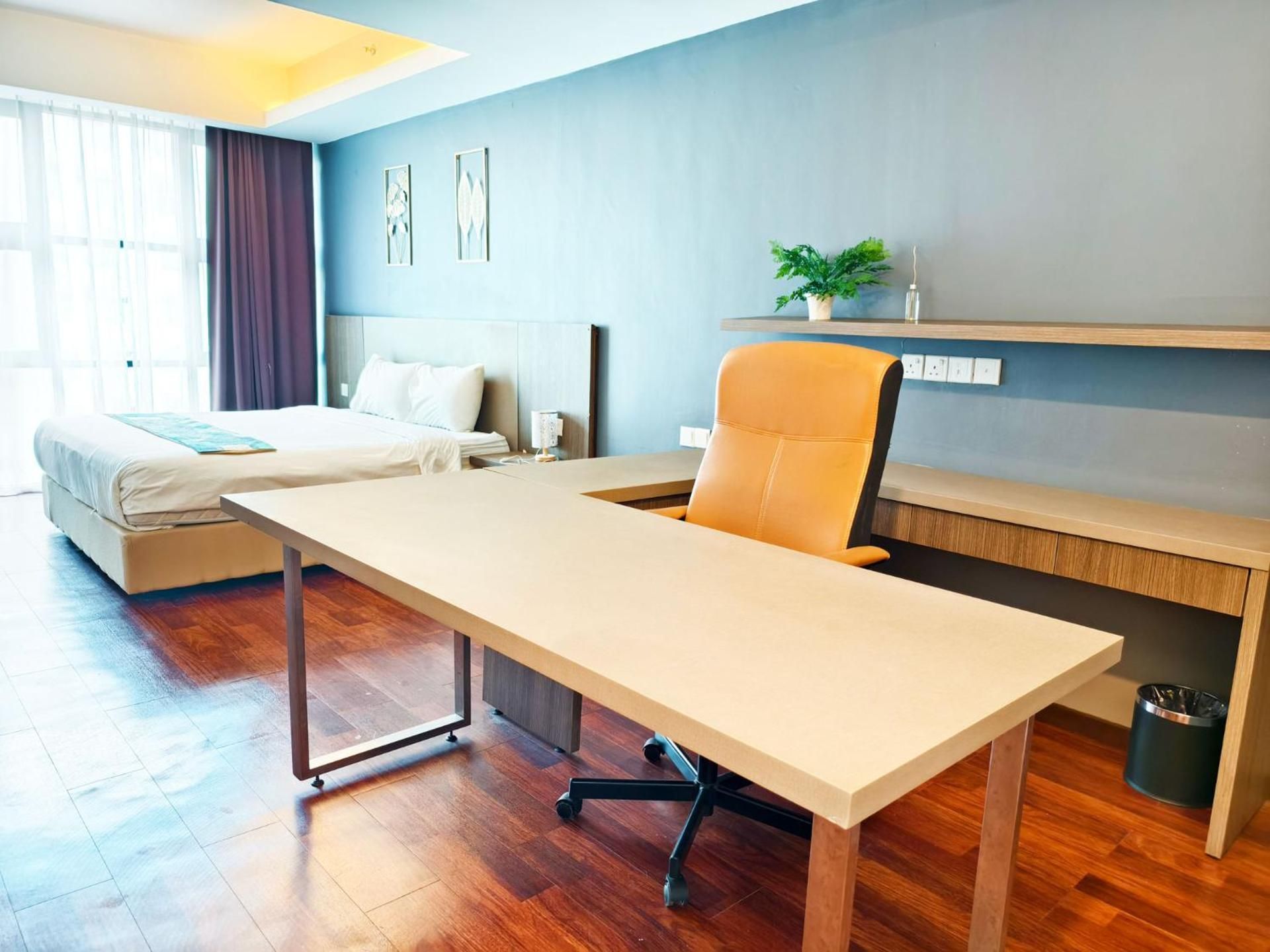 One-Bedroom Apartment