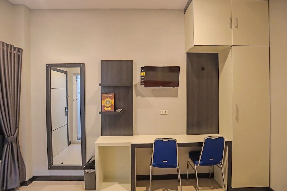 Super OYO Capital O 92096 Kuala Ulee Lheue Residence Syariah Standard Double Room 6