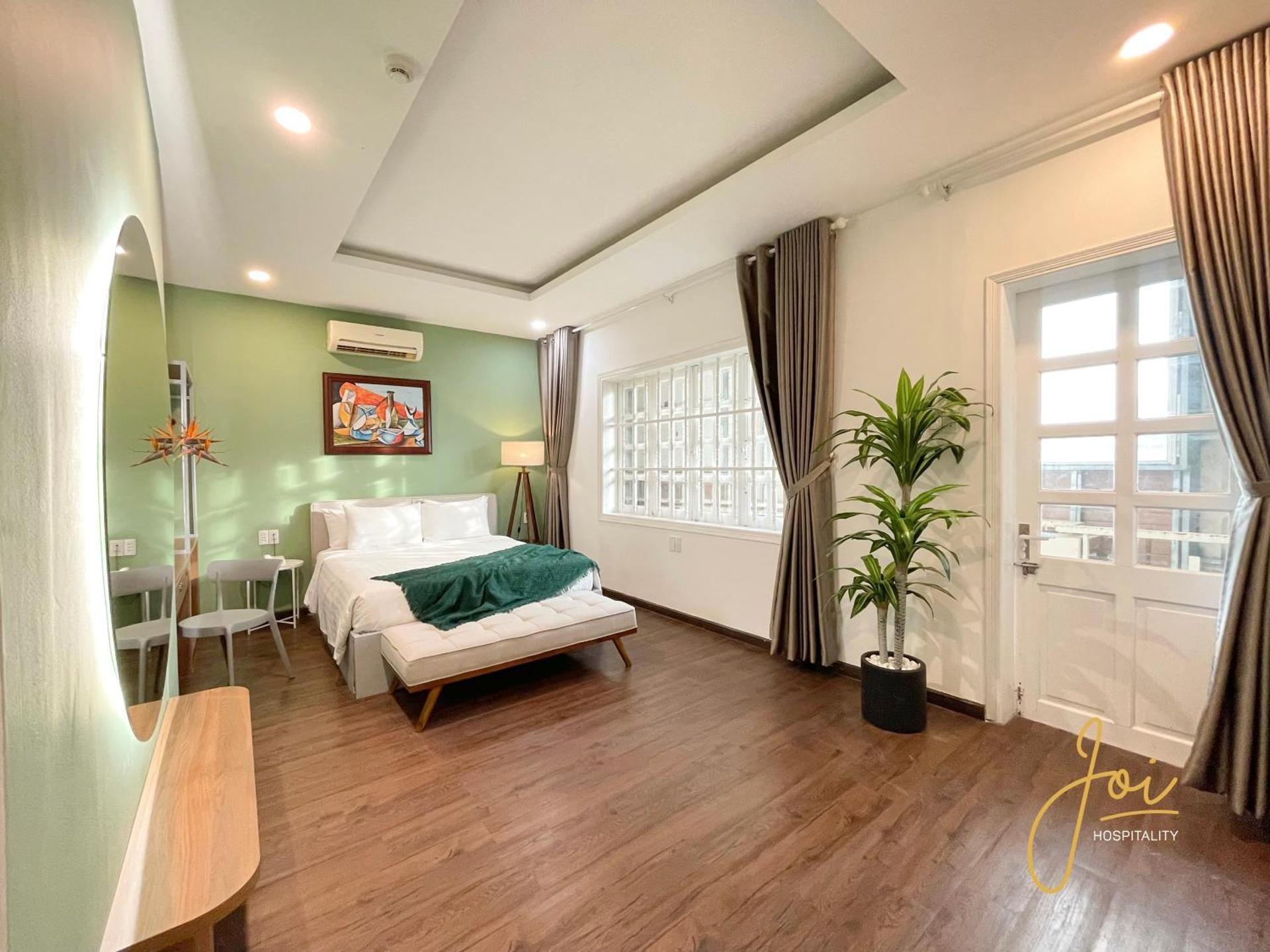 Signiture Deluxe Room