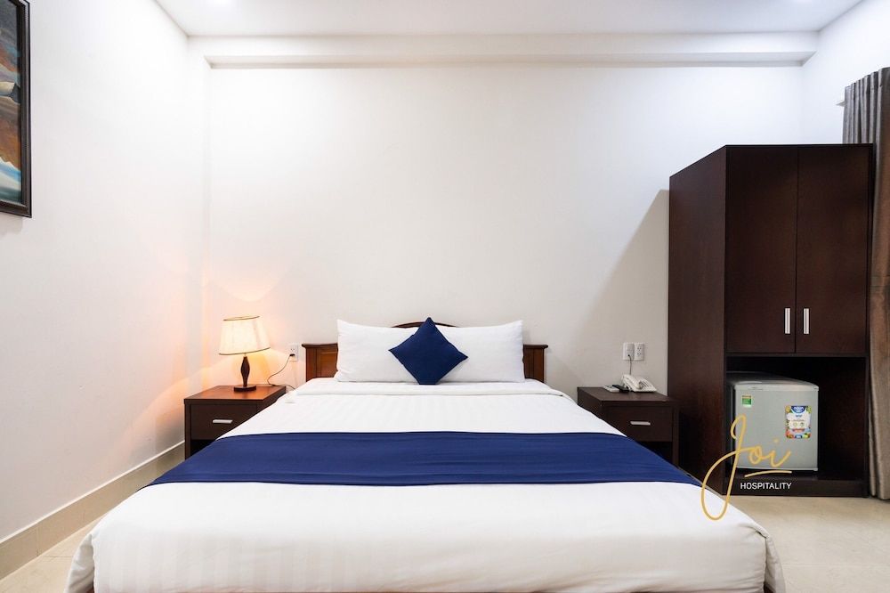 Standard Double Room, 1 Queen Bed, Non Smoking, Refrigerator