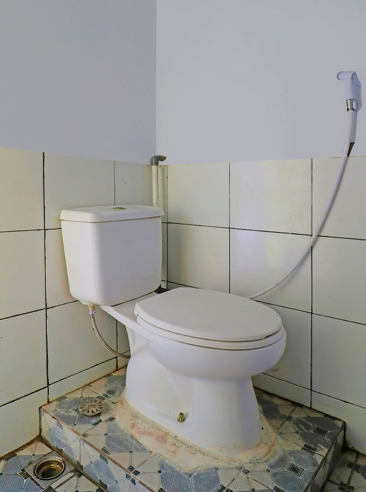 OYO 90809 Homestay Black Pink Merah Jambu Syariah Standard Double Room 7