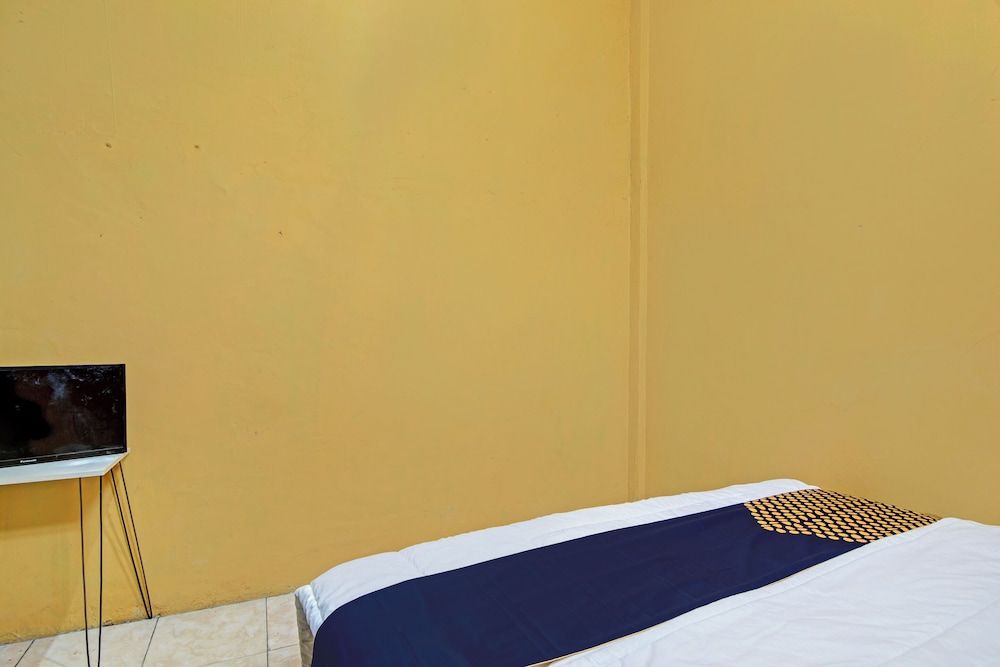 Basic Double Room