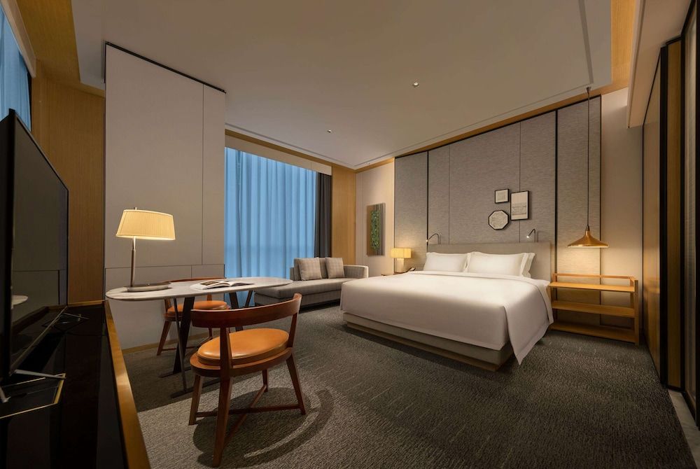 Executive Room, 1 King Bed, Non Smoking