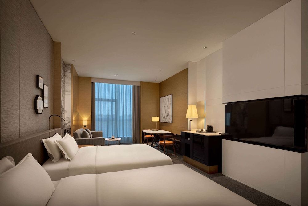 Deluxe Room, 2 Twin Beds, Non Smoking