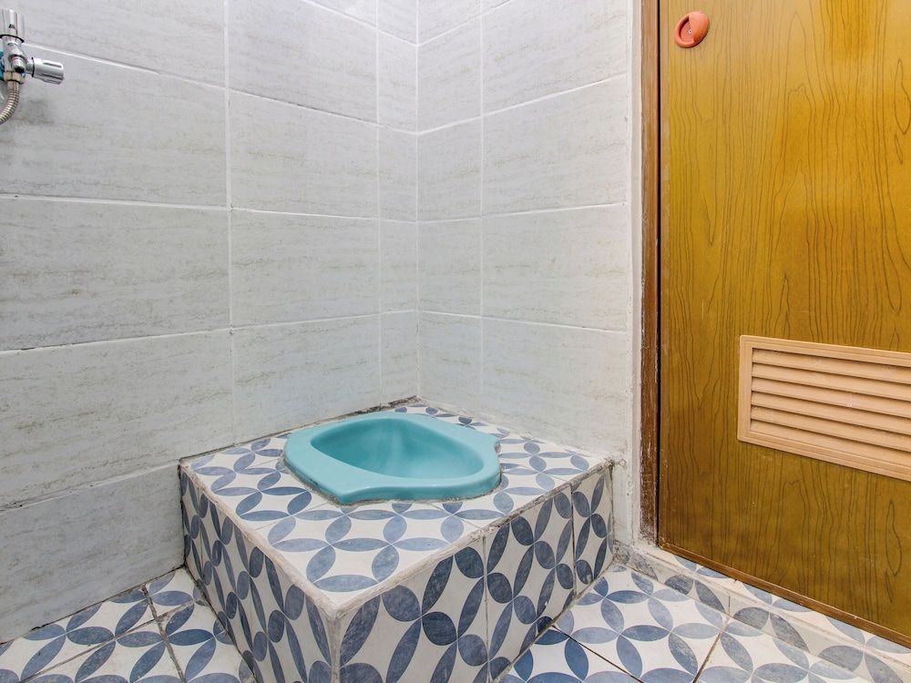 SPOT ON 92490 Casa Homestay Syariah Basic Single Room 8