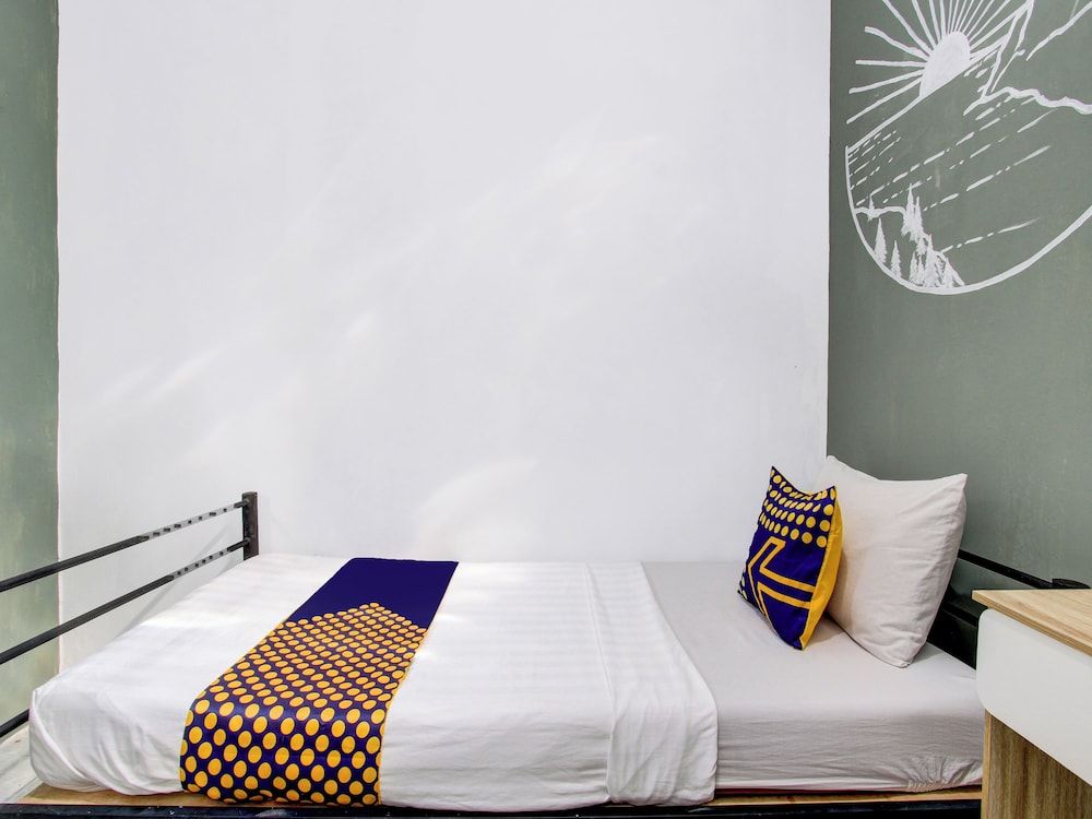 SPOT ON 92490 Casa Homestay Syariah Basic Single Room 6