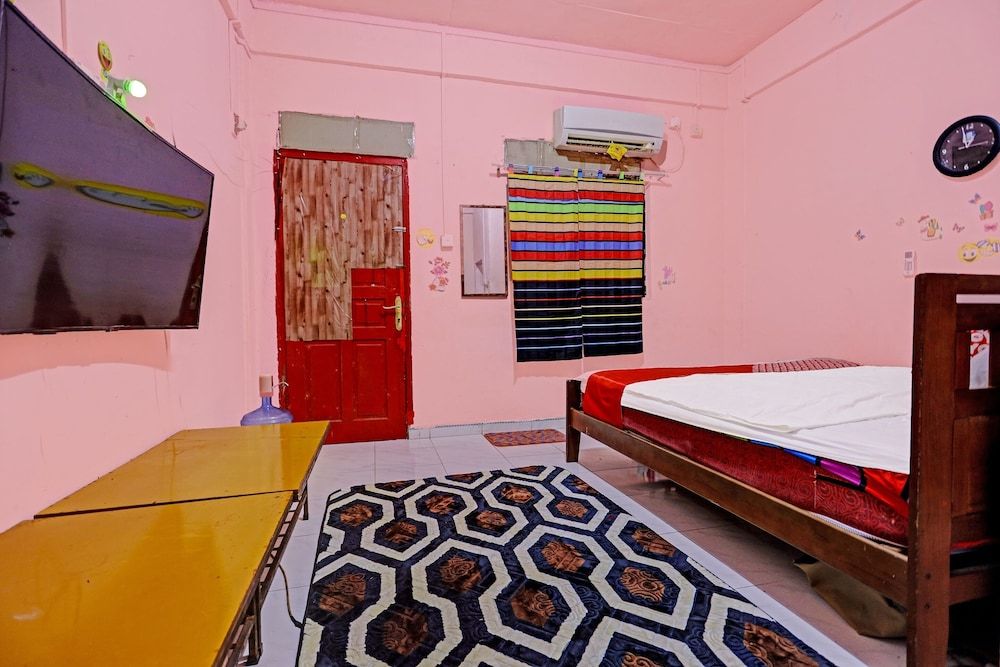 OYO 91428 Duta Stay Standard Double Room 9