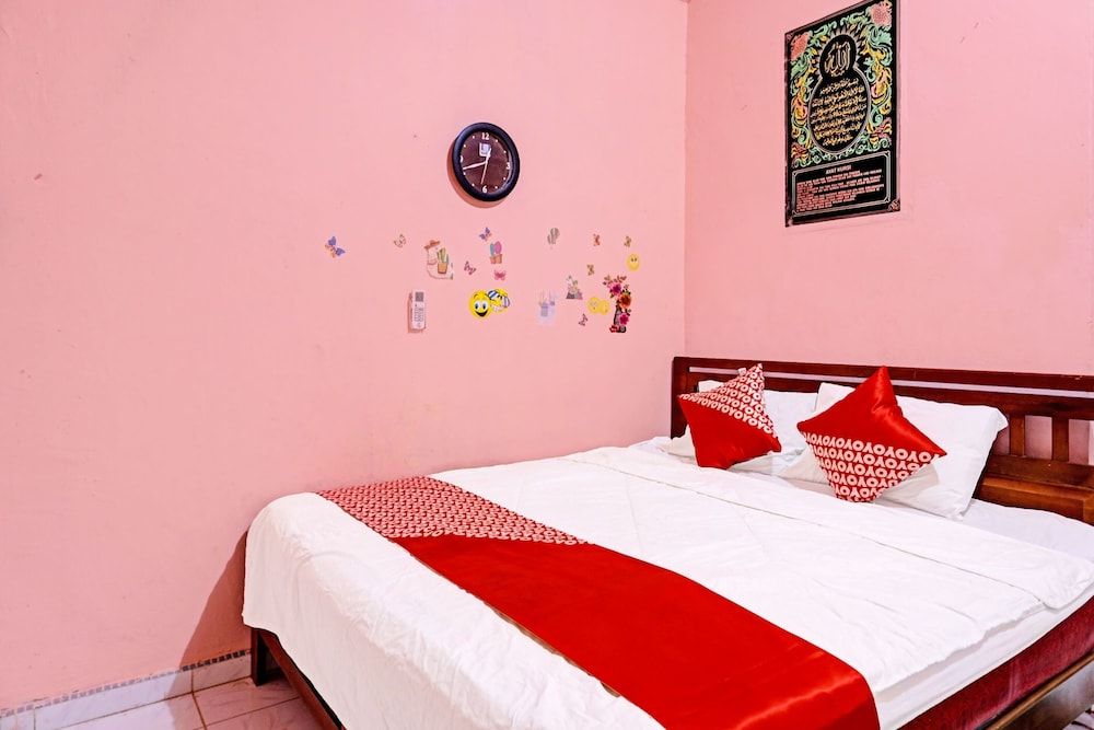OYO 91428 Duta Stay Standard Double Room 6