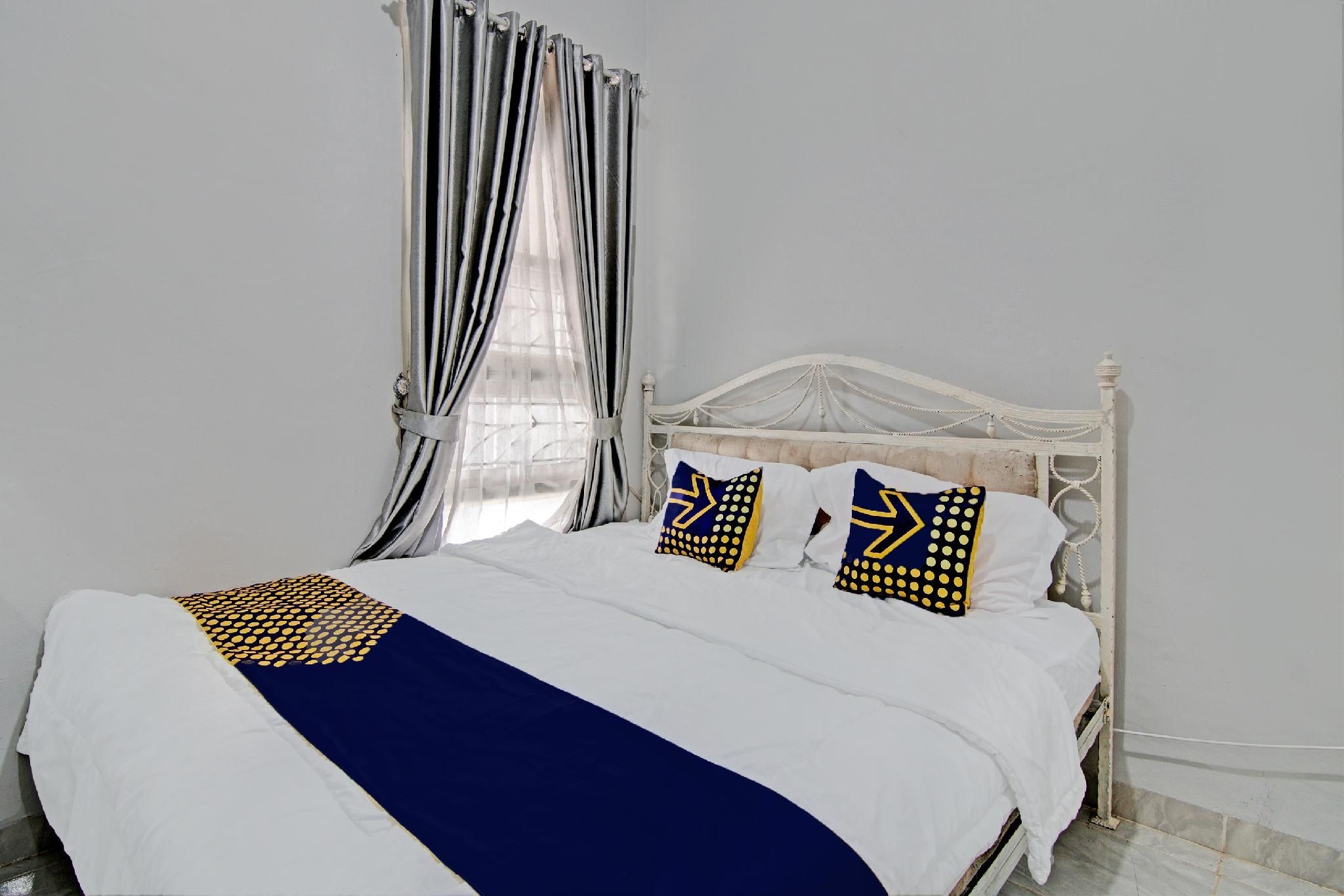 Double Room without Air Conditioning