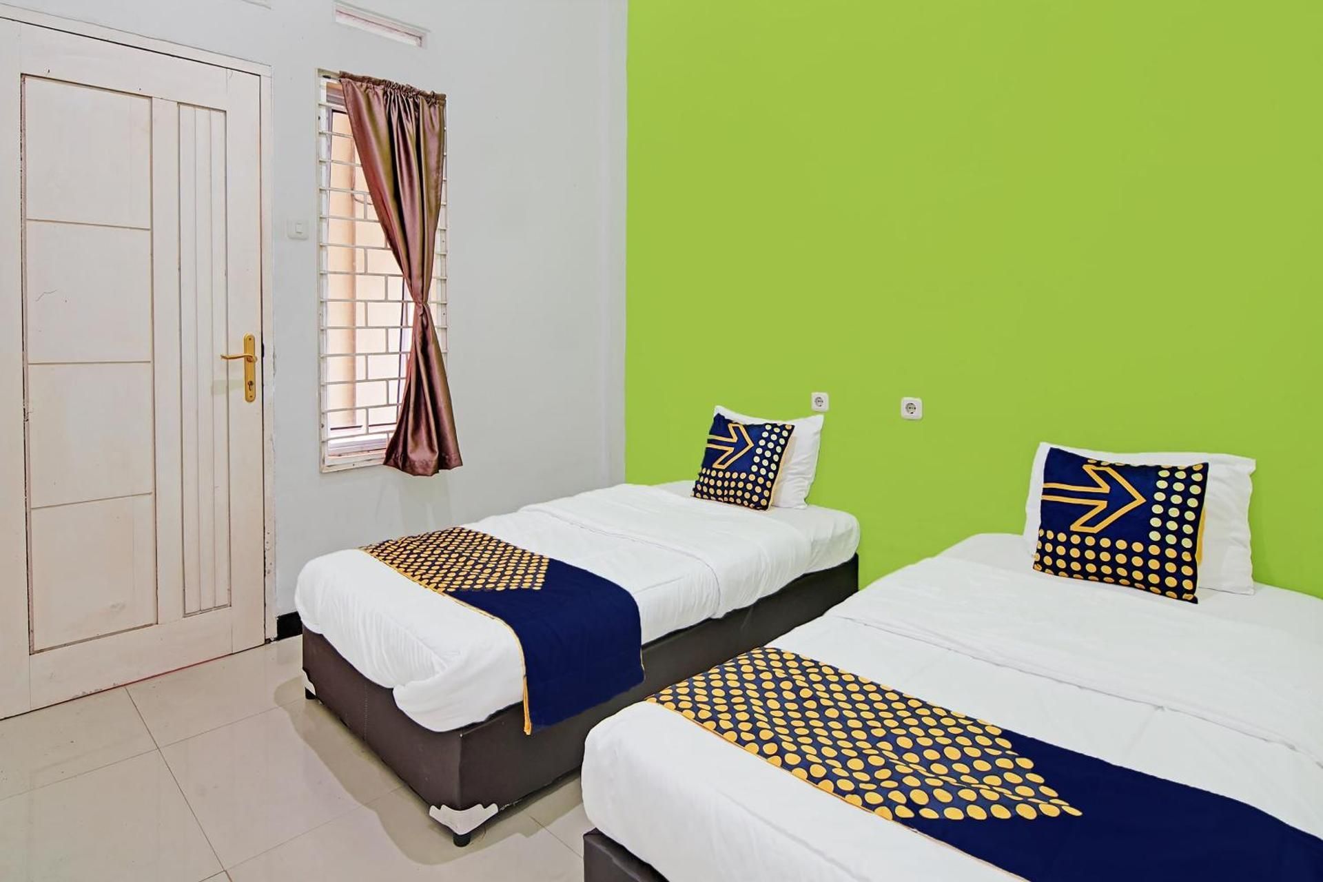 Economy Twin Room