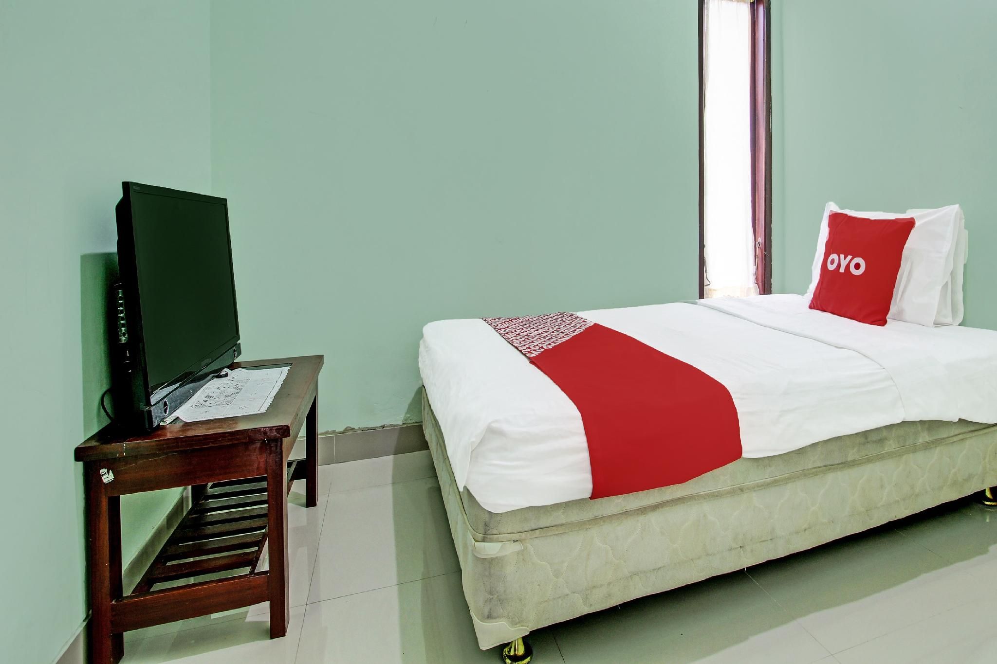 Economy Single Room