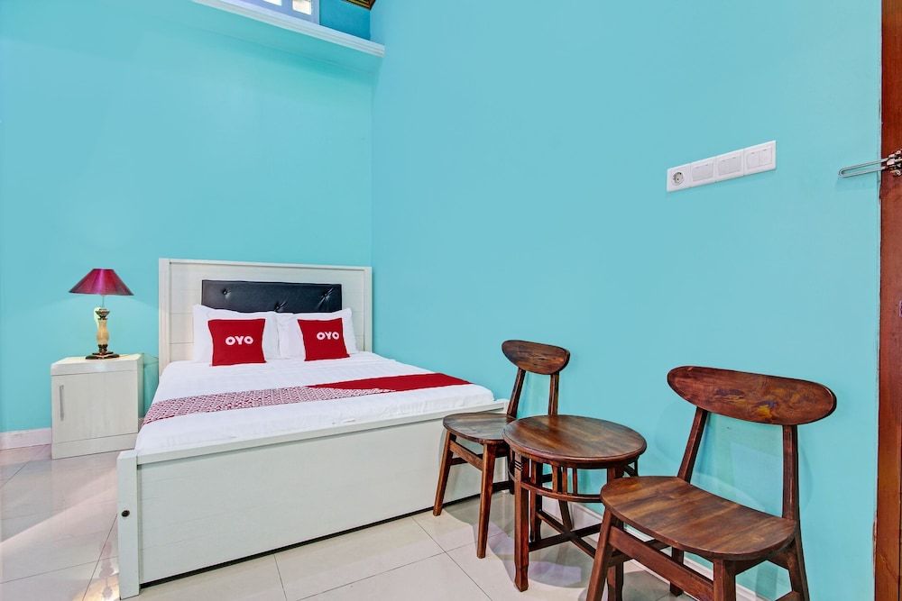 OYO 92294 Amole Homestay Syariah Deluxe Double Room 7