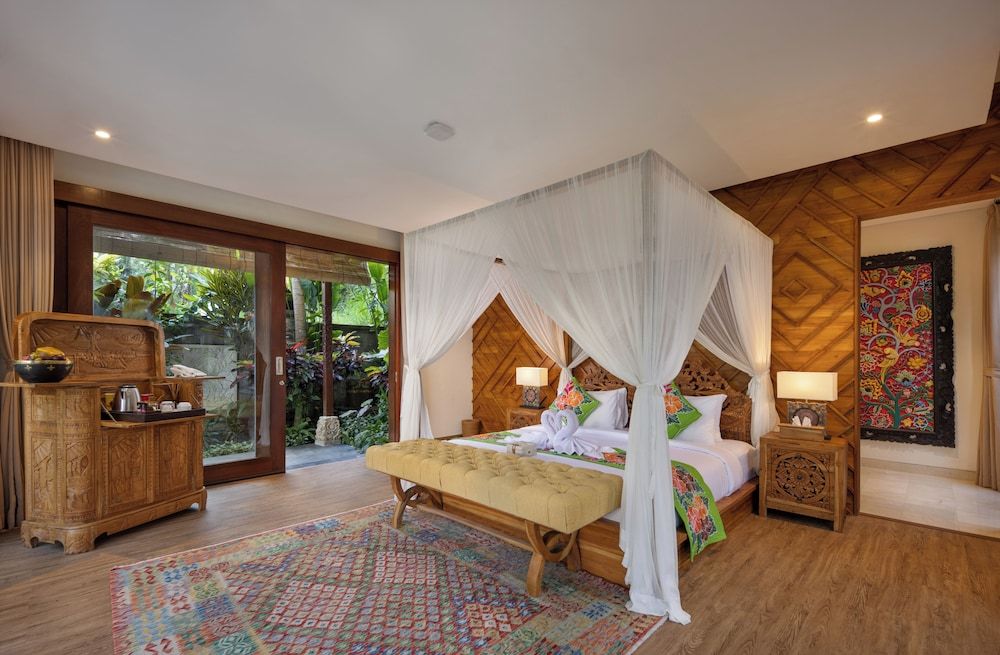 Suite with Balcony