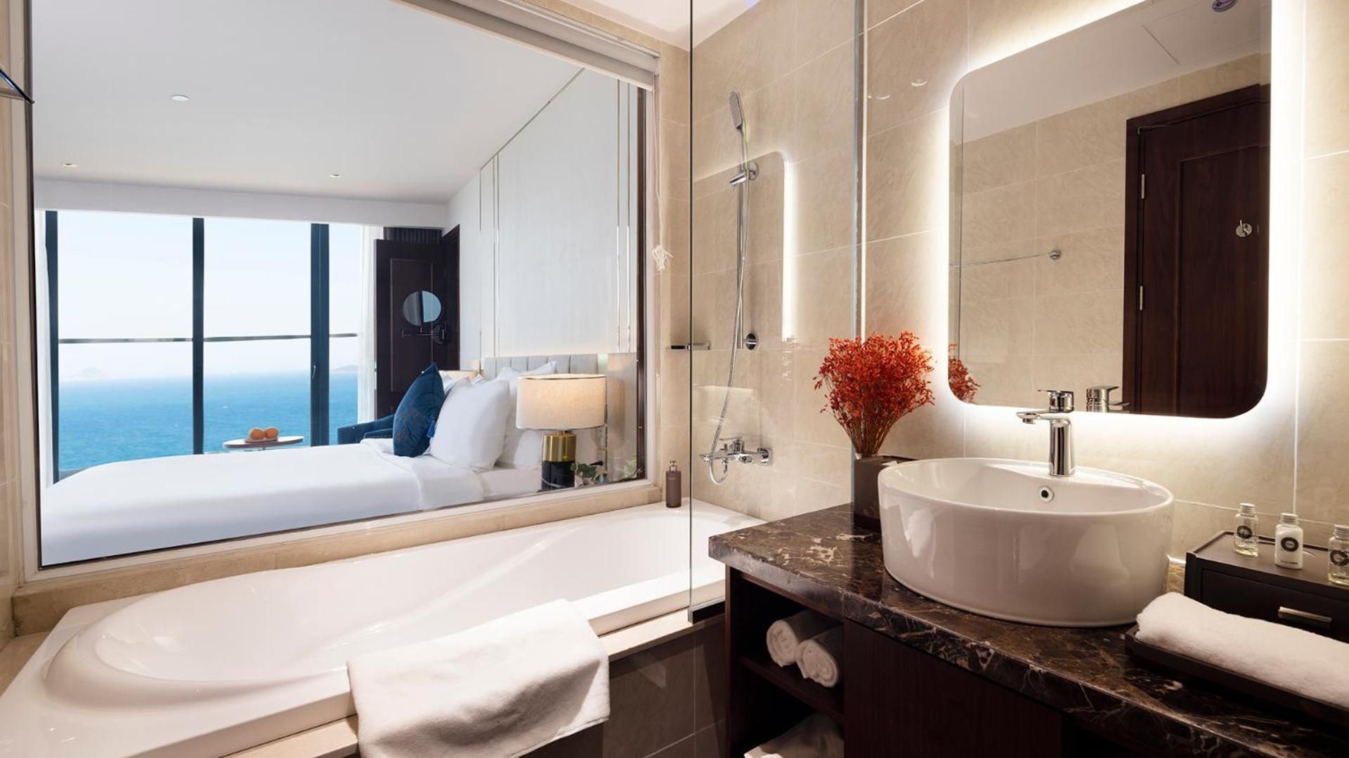 Premier King Room