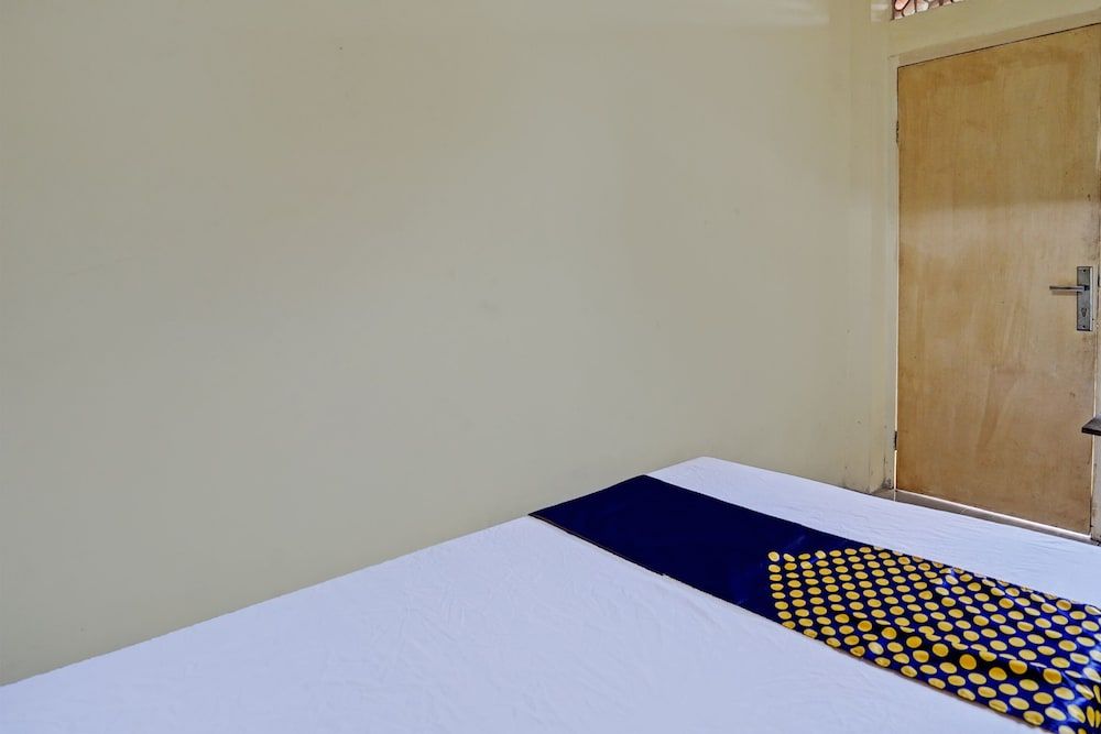 Basic Single Room