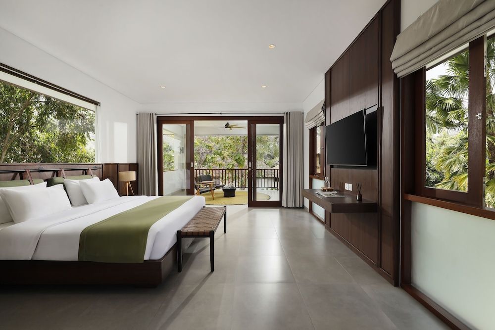 4 Bedroom Pool Villa