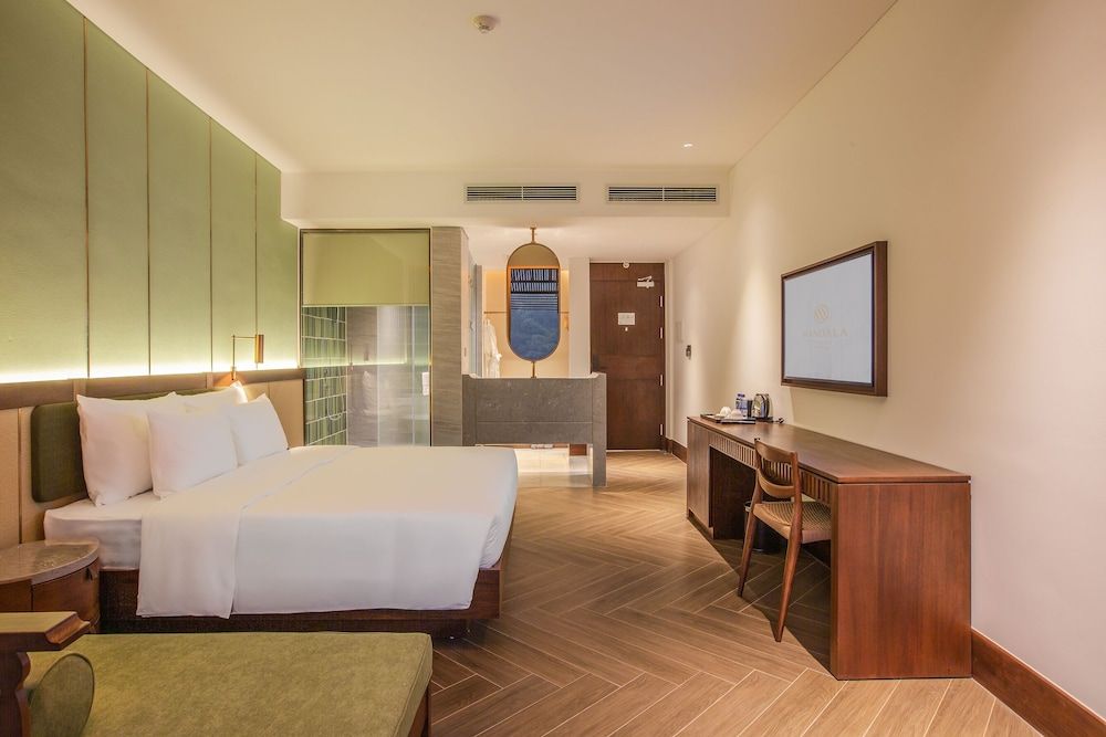 Mandala Retreats Kim Bôi Executive Pool View Double Room 5