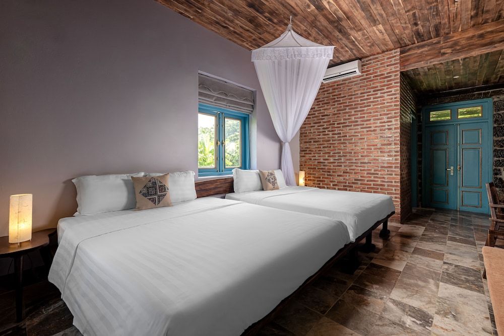 ChezCao Rice Field Ecolodge Ninh Binh Family Room, Mountain View 3