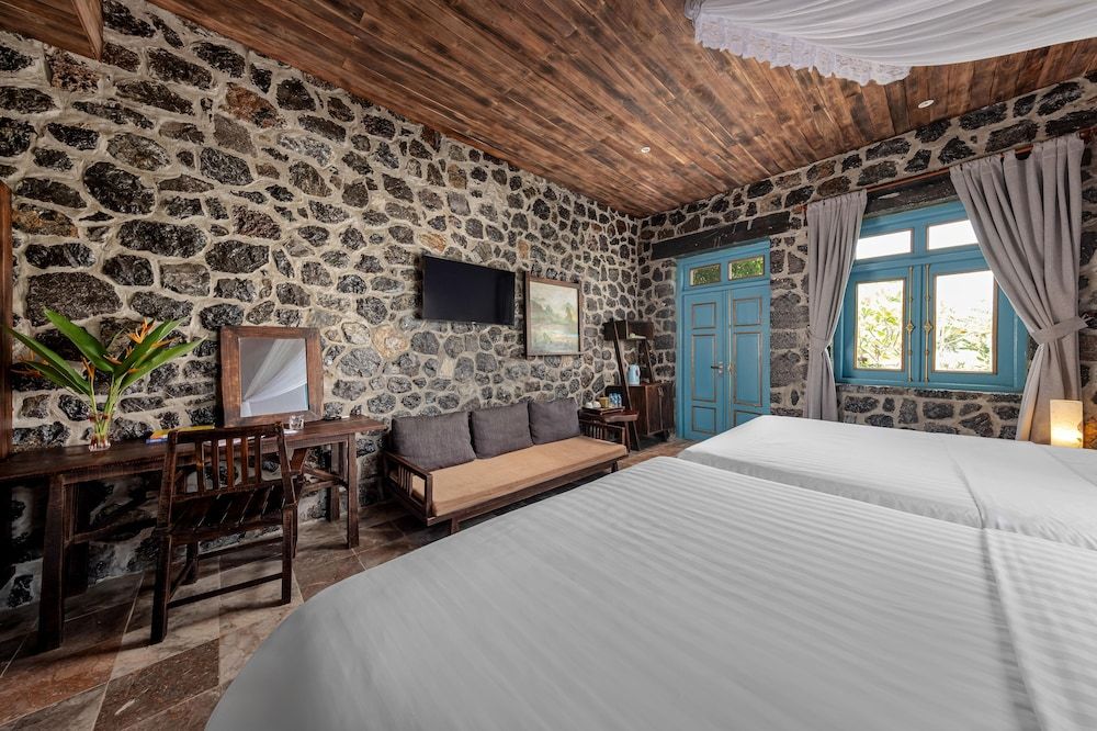 ChezCao Rice Field Ecolodge Ninh Binh Family Room, Mountain View 5