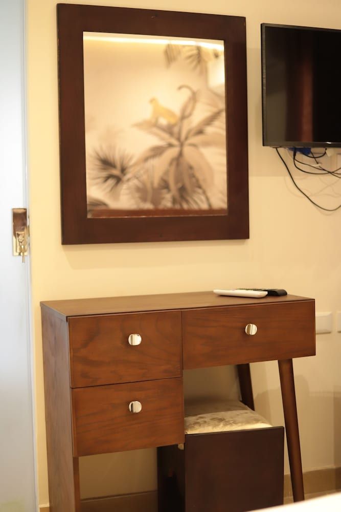 King Khafren View INN Deluxe Twin Room, Mountain View 8