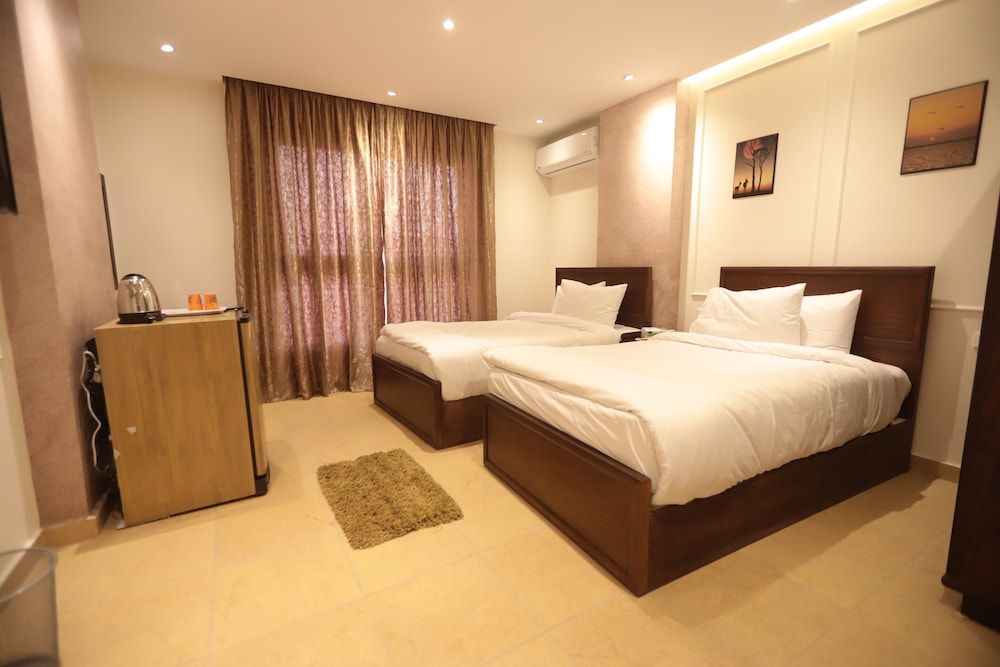 King Khafren View INN Deluxe Twin Room, Mountain View