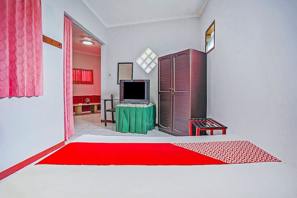 OYO 90132 Lie Mas Hotel Deluxe Suite 6