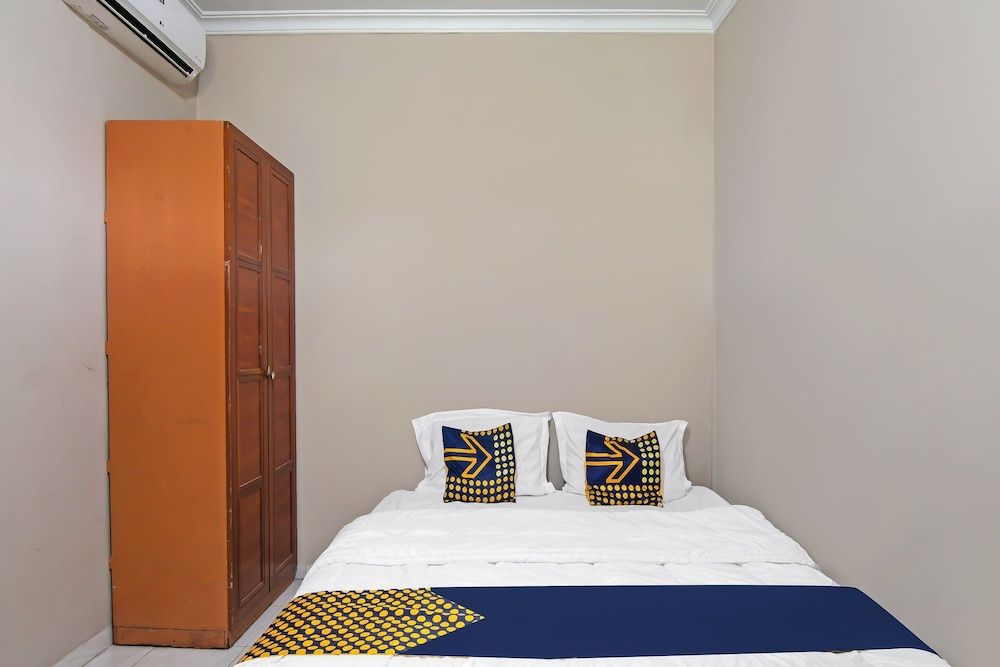 Basic Double Room