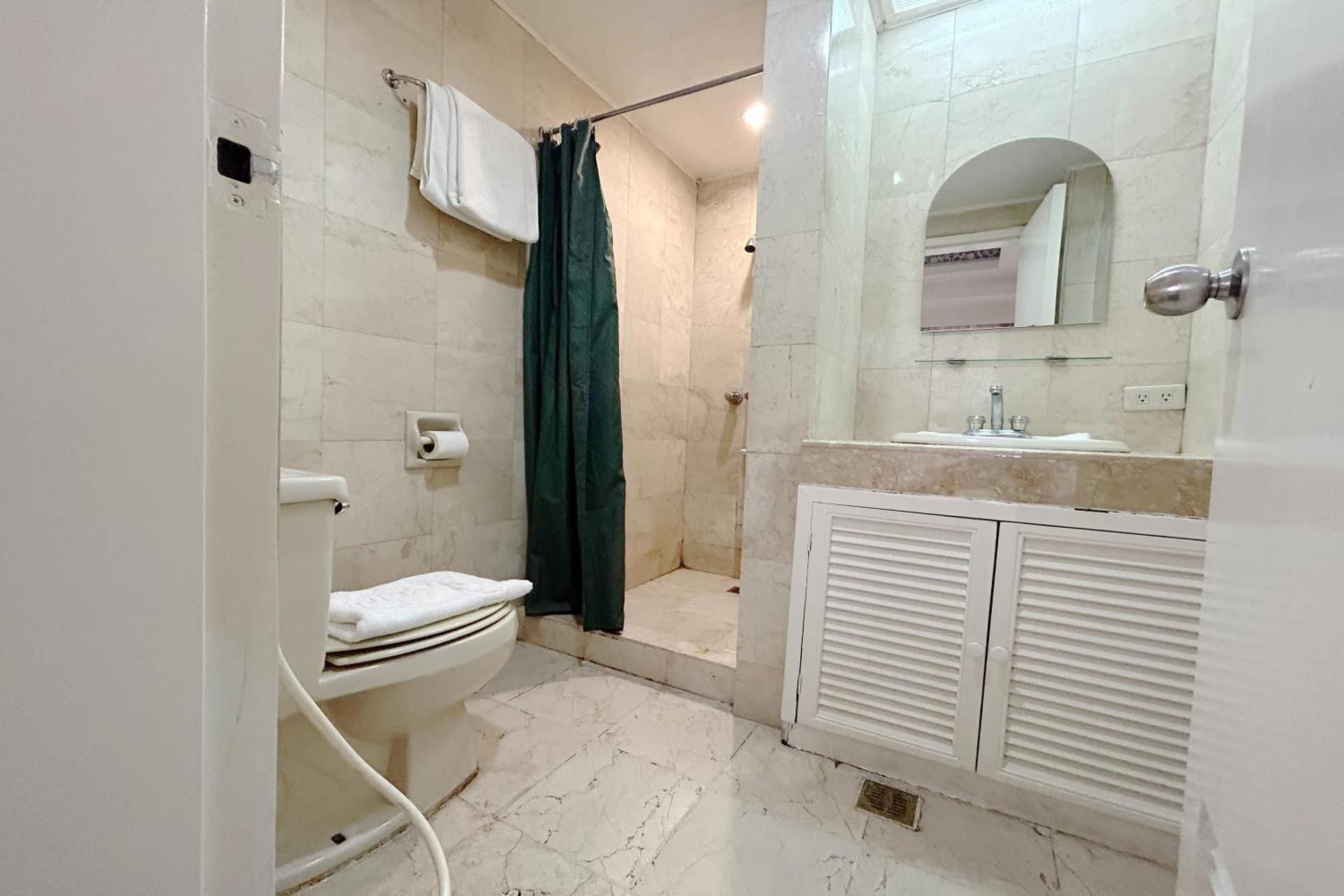 Sunette Tower Suites Makati City Center Studio 2