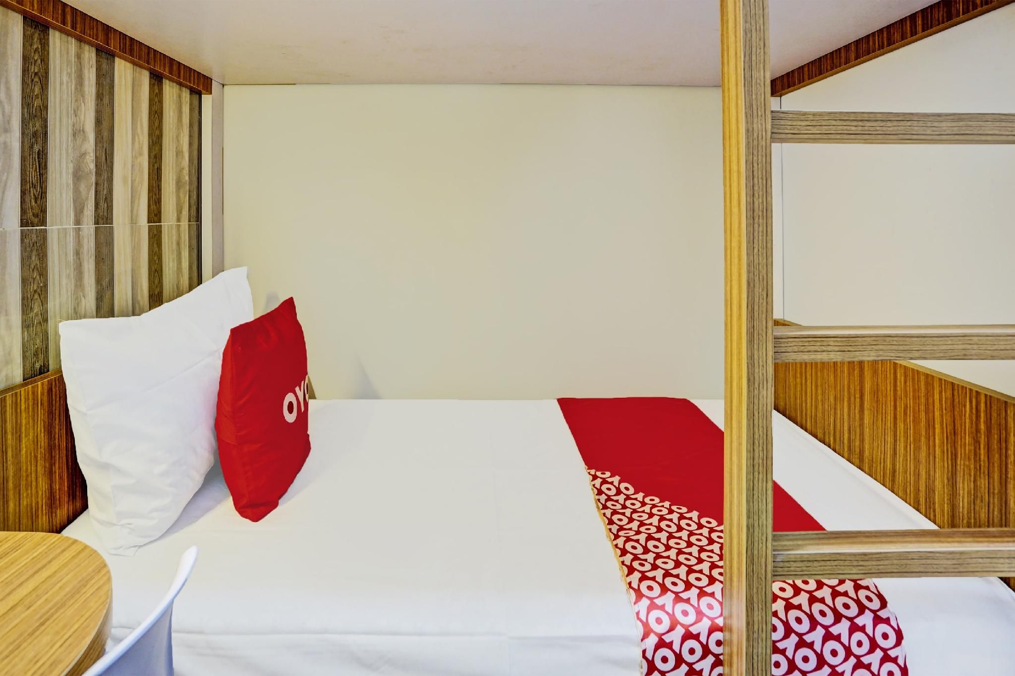 Deluxe Twin Room - Non-Smoking